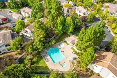 138 Marsala Ct, Hercules, CA 94547 - Photo 40
