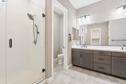 2133 Day Lily Ave, Manteca, CA 95337 - Photo 24