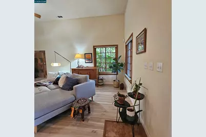 151 Daniels Ave, Vallejo, CA 94590 - Photo 12