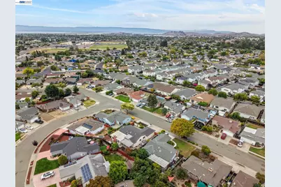 5470 Fernwood Dr, Newark, CA 94560 - Photo 32