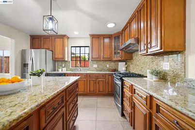 5470 Fernwood Dr, Newark, CA 94560 - Photo 8