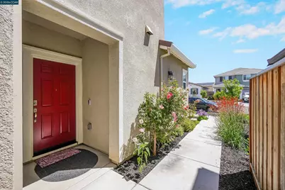 3056 Balance Cir, Fairfield, CA 94533 - Photo 10