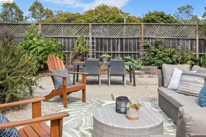 6030 Avila St, El Cerrito, CA 94530 - Photo 22