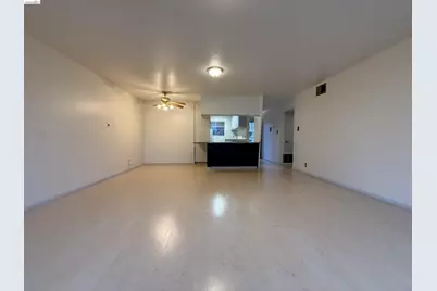 1425 Lakeside Dr #201, Oakland, CA 94612 - Photo 8