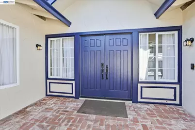 5261 Sussex Pl, Newark, CA 94560 - Photo 6