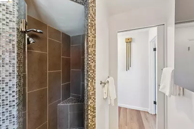 7 Knickerbocker Lane, Orinda, CA 94563 - Photo 32