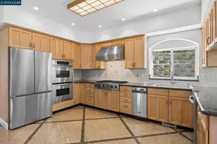 5535 Moraga Ave, Oakland, CA 94611 - Photo 18