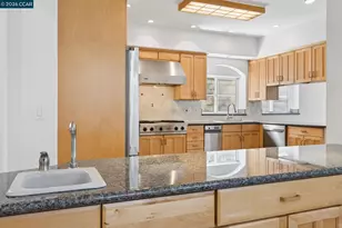 5535 Moraga Ave, Oakland, CA 94611 - Photo 16