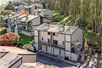 407 Vista Heights Rd, El Cerrito, CA 94530 - Photo 2