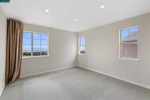 4354 Terrabella Way, Oakland, CA 94619 - Photo 18