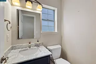 4354 Terrabella Way, Oakland, CA 94619 - Photo 36