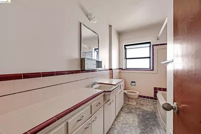 5674 Poinsett Ave, El Cerrito, CA 94530 - Photo 32