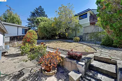 5674 Poinsett Ave, El Cerrito, CA 94530 - Photo 6