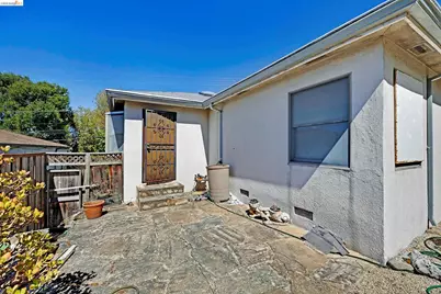 5674 Poinsett Ave, El Cerrito, CA 94530 - Photo 10