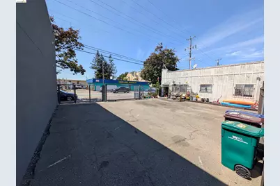 2968 Macarthur Blvd, Oakland, CA 94602 - Photo 16