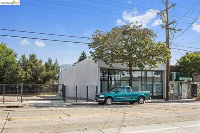 2968 Macarthur Blvd, Oakland, CA 94602 - Photo 2