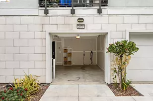 2875 Tradewind Dr, Alameda, CA 94501 - Photo 30