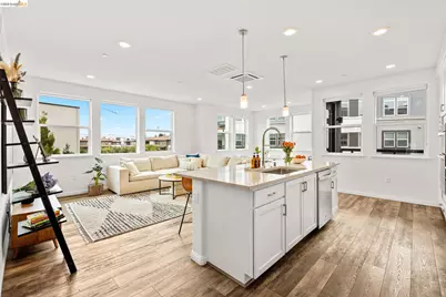 2875 Tradewind Dr, Alameda, CA 94501 - Photo 6