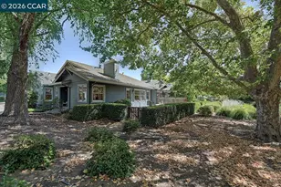 1923 Lakeshire Dr, Walnut Creek, CA 94595 - Photo 2