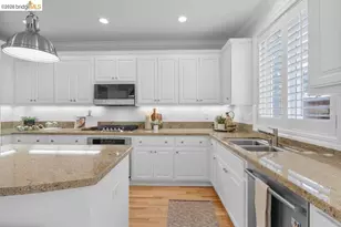207 Flagship Ct, Richmond, CA 94801 - Photo 14