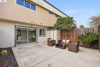 27534 Stromberg Ct, Hayward, CA 94545 - Photo 30