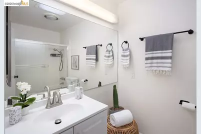 2029 Otis Dr #P, Alameda, CA 94501 - Photo 28