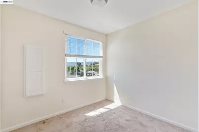 7981 Bellina St, Dublin, CA 94568 - Photo 18