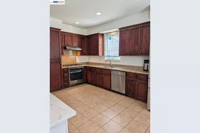 3613 Whitworth Dr, Dublin, CA 94568 - Photo 8