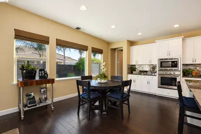 682 Norwood Ct, Brentwood, CA 94513 - Photo 12