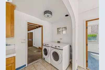 327 Steven Cir, Benicia, CA 94510 - Photo 18