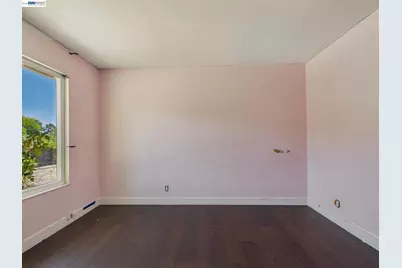 327 Steven Cir, Benicia, CA 94510 - Photo 22