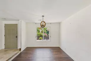 327 Steven Cir, Benicia, CA 94510 - Photo 6