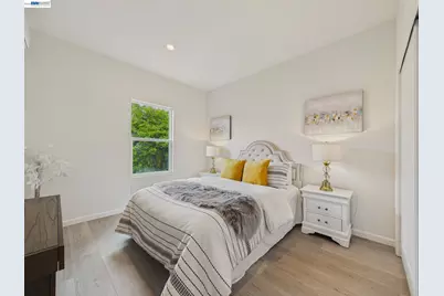 718 26th, Oakland, CA 94612 - Photo 18