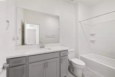 2570 Natomas Crossing Drive, Sacramento, CA 95834 - Photo 32