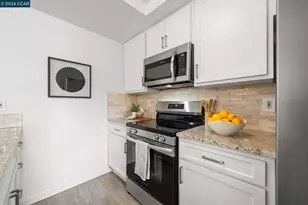1318 B St, Hayward, CA 94541 - Photo 18