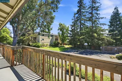 1060 Oak Grove Rd #46, Concord, CA 94518 - Photo 6