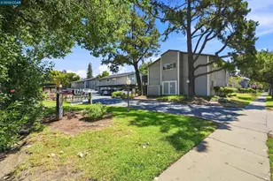 1060 Oak Grove Rd, Concord, CA 94518 - Photo 48