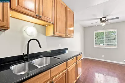 1060 Oak Grove Rd #46, Concord, CA 94518 - Photo 28