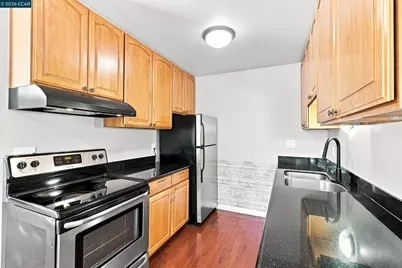 1060 Oak Grove Rd #46, Concord, CA 94518 - Photo 26
