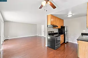 1060 Oak Grove Rd, Concord, CA 94518 - Photo 22