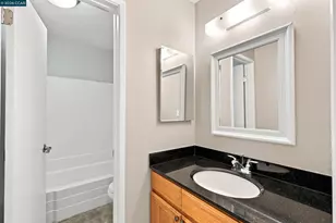1060 Oak Grove Rd, Concord, CA 94518 - Photo 34
