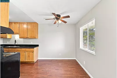1060 Oak Grove Rd #46, Concord, CA 94518 - Photo 18