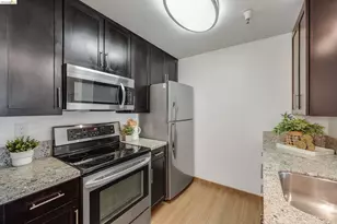 6400 Christie Ave, Emeryville, CA 94608 - Photo 8