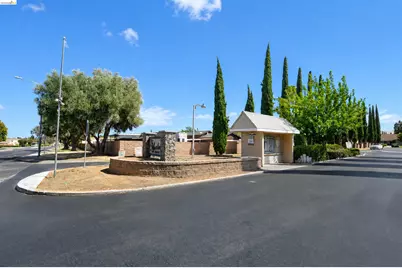 365 Stonyford Dr, Pittsburg, CA 94565 - Photo 26