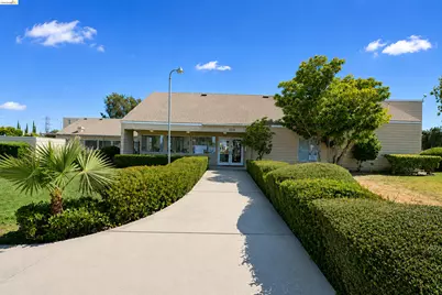 365 Stonyford Dr, Pittsburg, CA 94565 - Photo 32