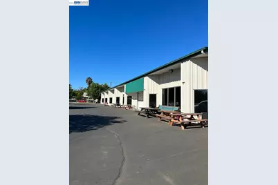 1618 Nord Ave, Chico, CA 95926 - Photo 2