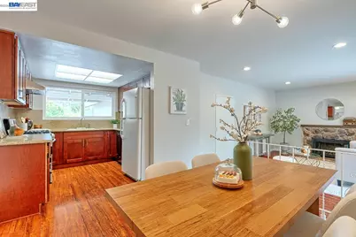 2502 Begonia St, Union City, CA 94587 - Photo 12