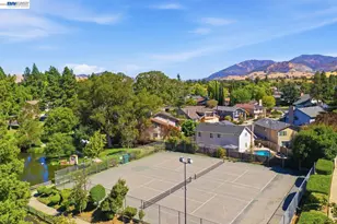 1305 Waterfall Way, Concord, CA 94521 - Photo 52