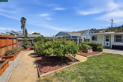 3543 Carlfield St, El Sobrante, CA 94803 - Photo 32