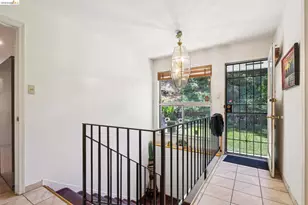 11233 Monan St, Oakland, CA 94605 - Photo 46